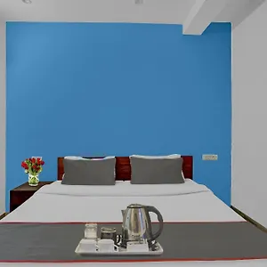 https://collection-o-70070-daffodils.hotelsdelhi.org